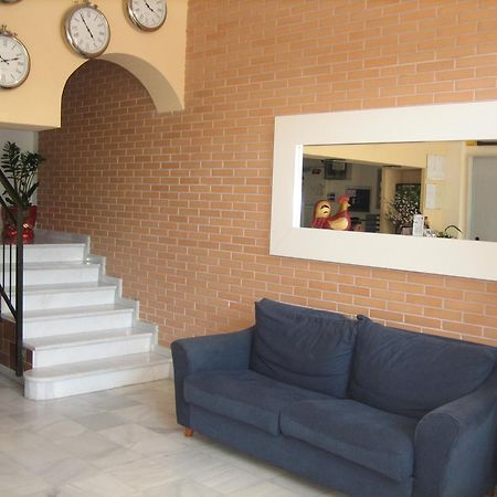 Hostal Madruga Elche Eksteriør billede